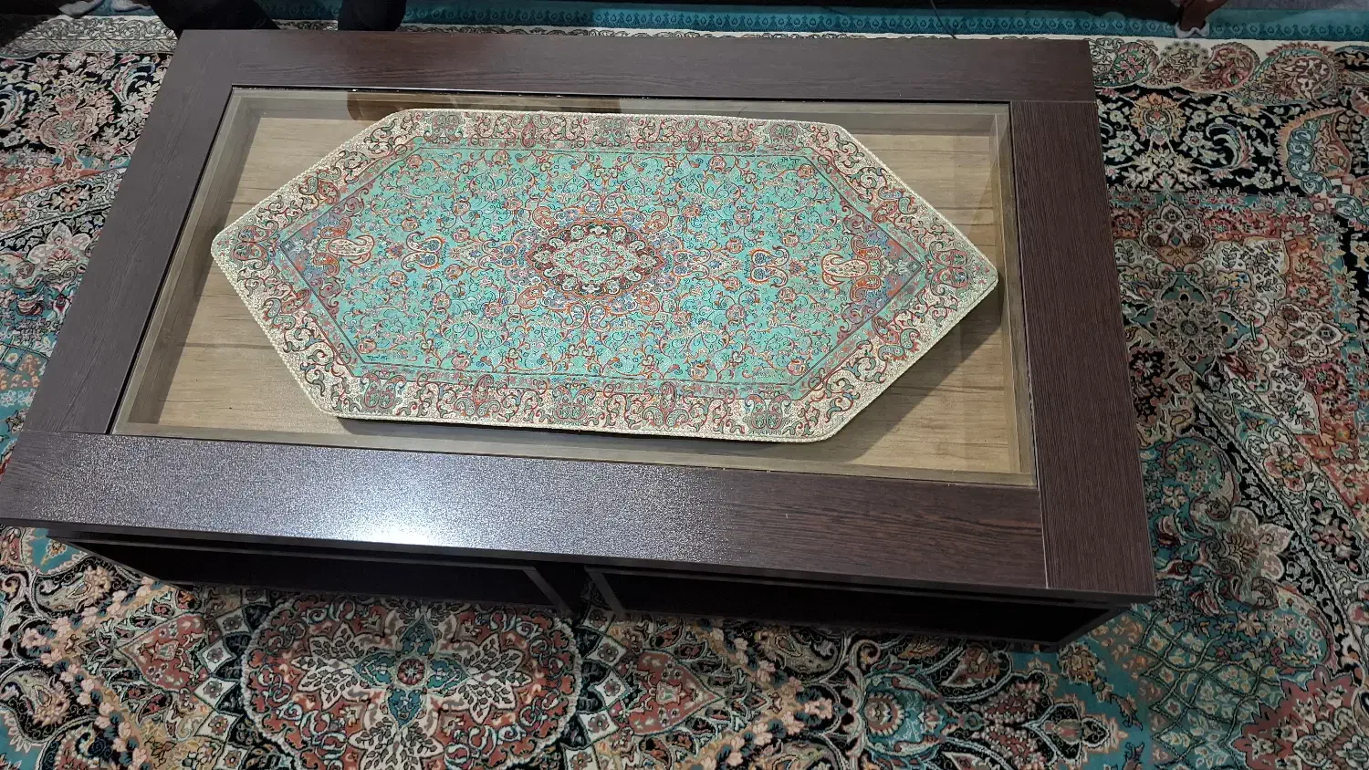 سیت میز عسلی 1 میز بزرگ با 4 تا میز کوچک|مبلمان خانگی و میز عسلی|گنبد کاووس, |دیوار