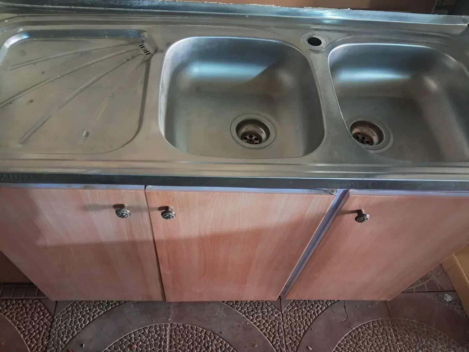 کابینت دست دوم|آب‌چکان و نظم‌دهنده ظروف|گلپایگان, |دیوار