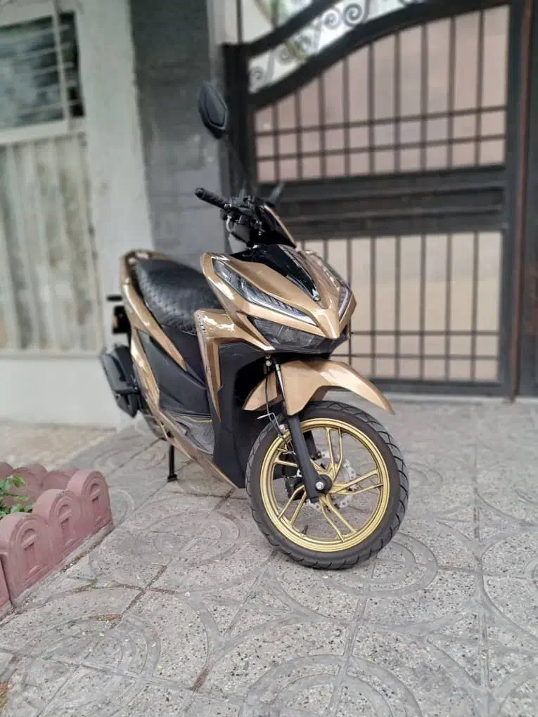 موتور کلیک|موتورسیکلت|تهران, خاک سفید|دیوار