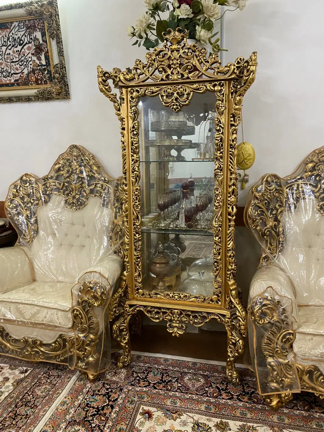 مبل سلطنتی ۹نفره|مبلمان خانگی و میز عسلی|زاهدان, |دیوار