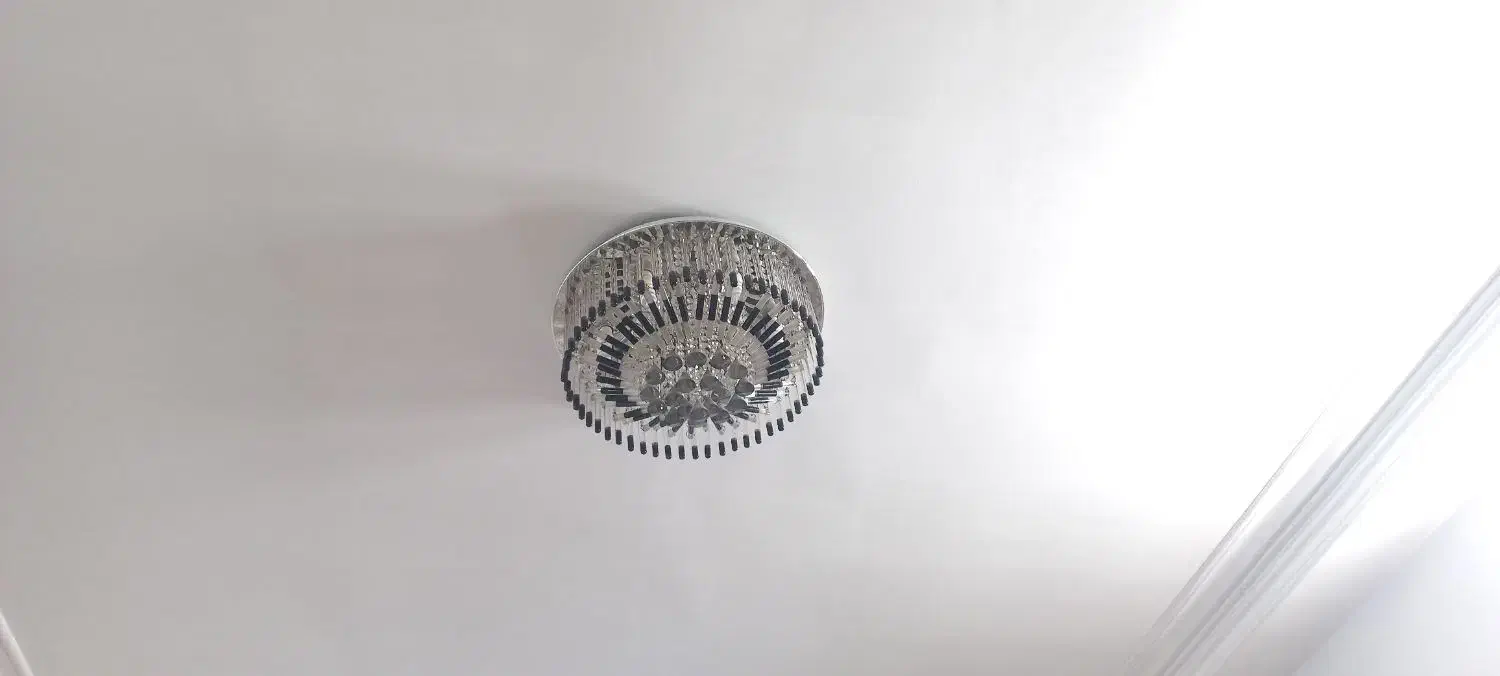 لوستر در حد نو|لوستر و چراغ آویز|گنبد کاووس, |دیوار