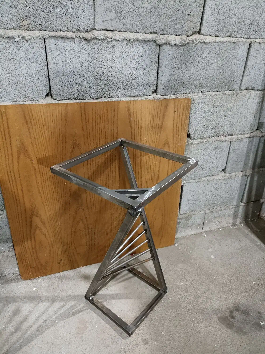 میز کنار مبلی مدرن کد ۵۰۰۲|بوفه، ویترین، کنسول|تهران, پاسداران|دیوار