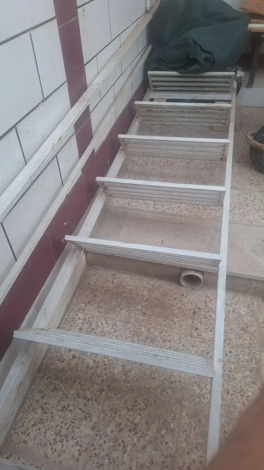 پله فلزی|مصالح و تجهیزات ساختمان|اهواز, شهرک شهید عباس پور|دیوار