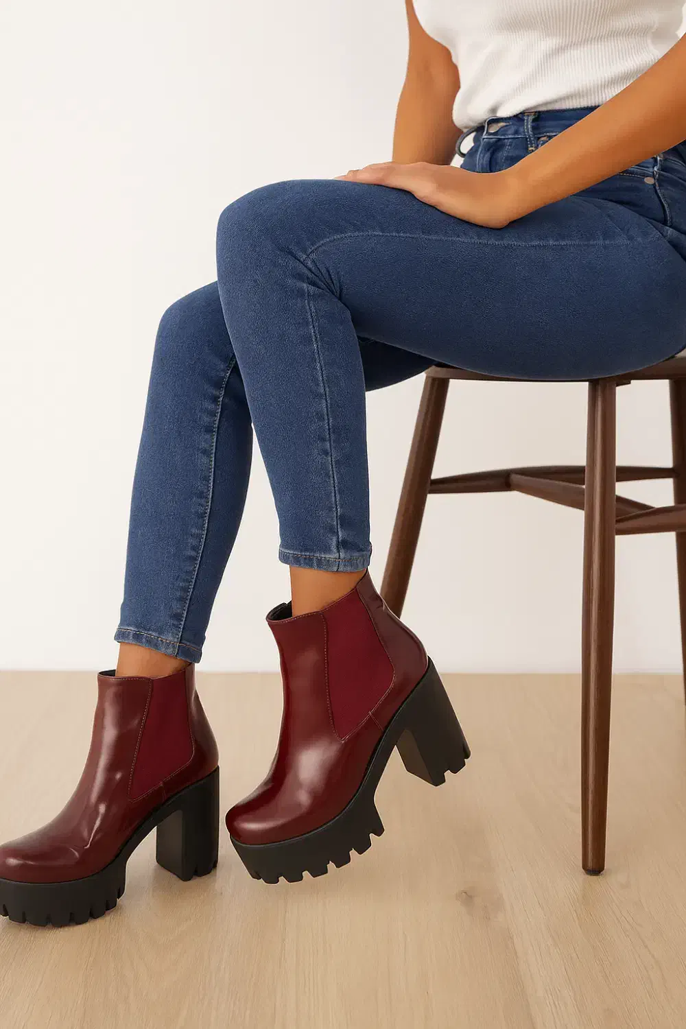 آگ و نیم بوت سایز ۳۷|کیف، کفش، کمربند|تهران, مجیدیه|دیوار