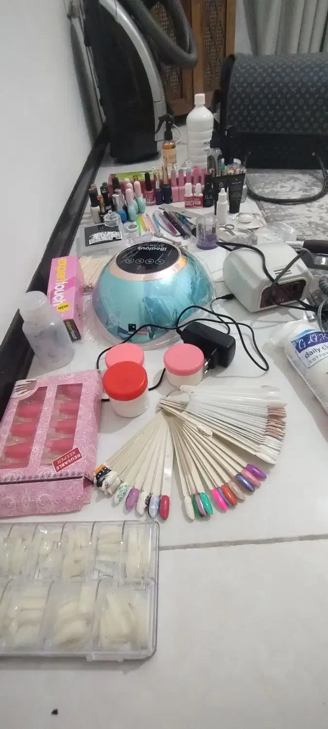 لوازم ناخن|آرایشگاه و سالن‌های زیبایی|هشتگرد, شهرک مهستان ۲|دیوار