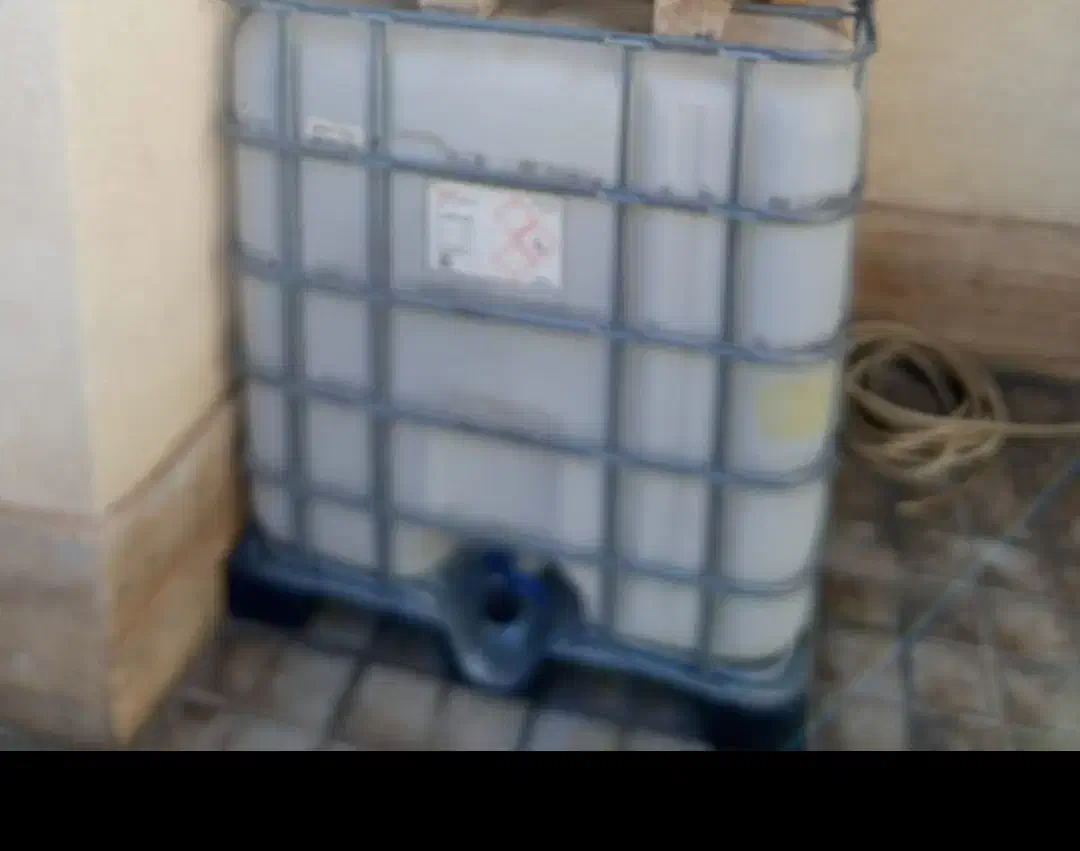 تانکر ۱۰۰۰ لیتری|مصالح و تجهیزات ساختمان|تاکستان, |دیوار