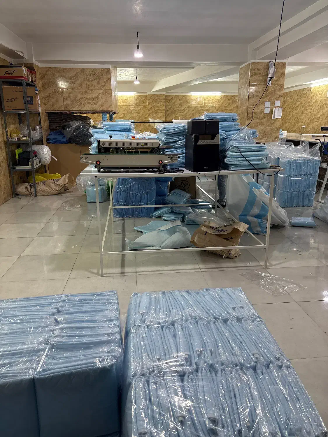 خیاط و بسته بند خانم|استخدام صنعتی، فنی، مهندسی|محمدشهر, محمدشهر|دیوار