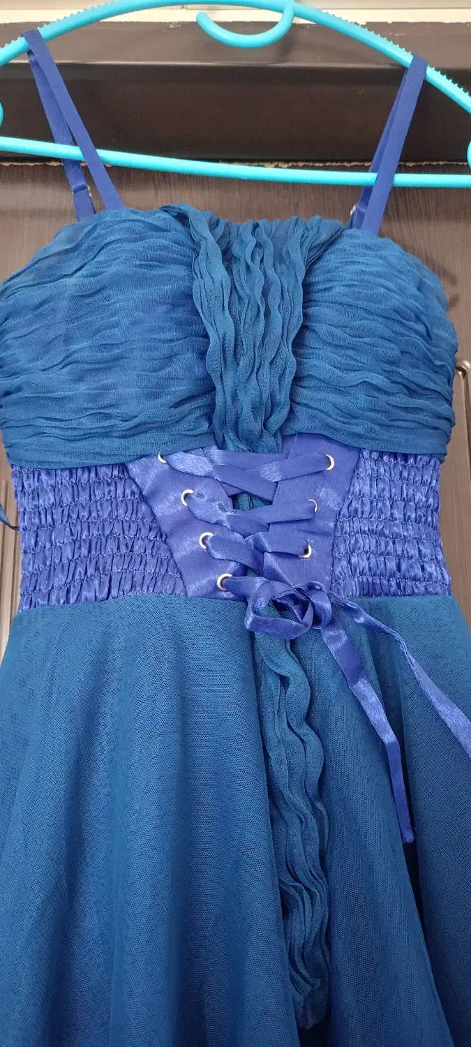 لباس مجلسی|لباس|مشهد, عیدگاه|دیوار