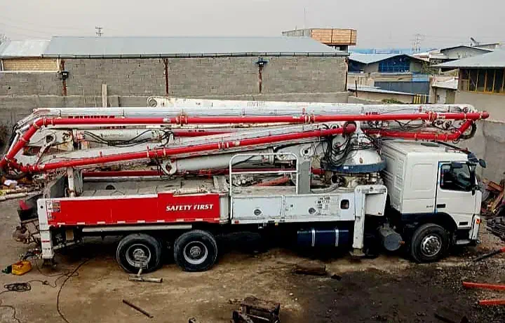 پمپ بتن شویینگ آمریکایی بسیار تمیز|ماشین‌آلات صنعتی|تهران, نعمت‌آباد|دیوار