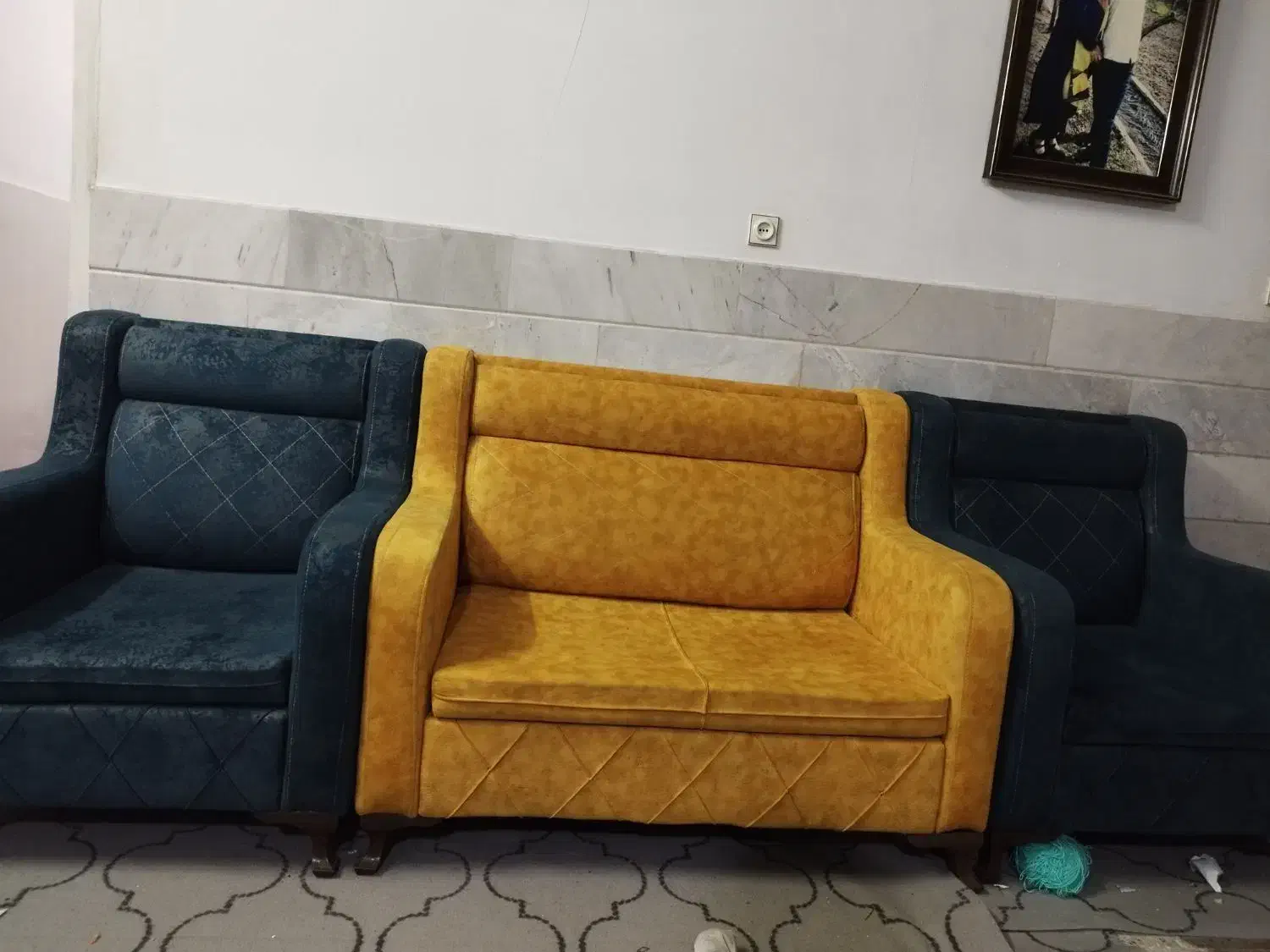 مبل راحتی خیلی تمیز|مبلمان خانگی و میز عسلی|مهاجران, |دیوار