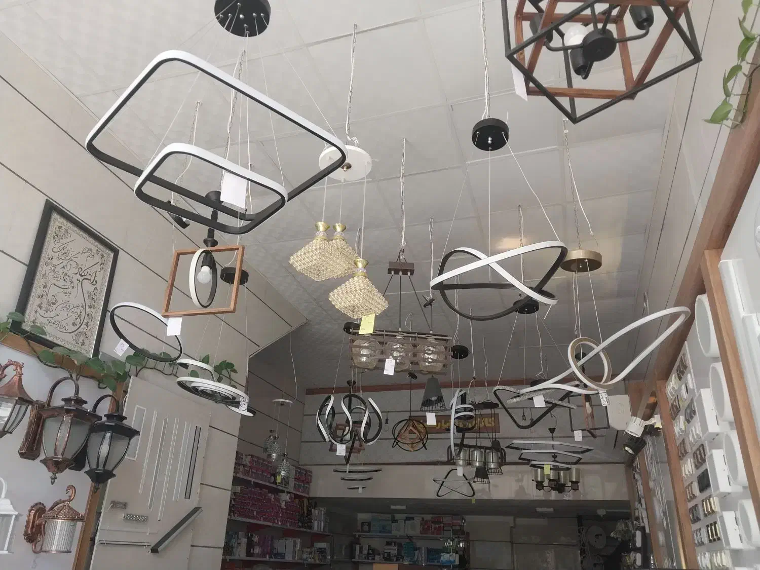 لوستر مدرن|لوستر و چراغ آویز|یزد, |دیوار