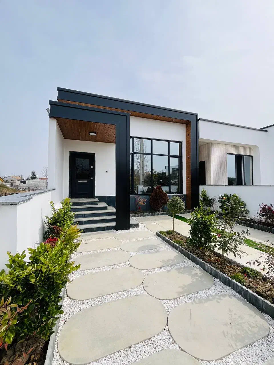 ویلا باید مستقل و نوساز باشه/کد501|فروش خانه و ویلا|امامزاده عبدالله, |دیوار