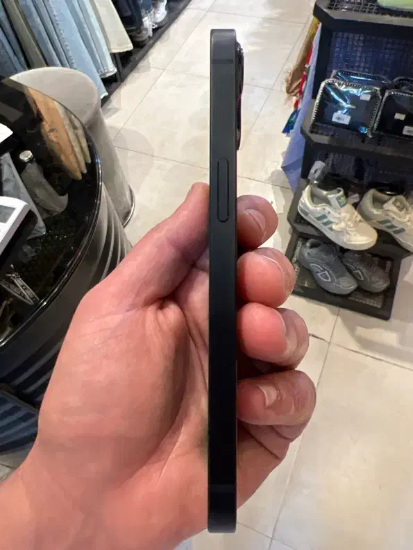 گوشی ایفون۱۳|موبایل|تهران, نیروی هوایی (پیروزی)|دیوار