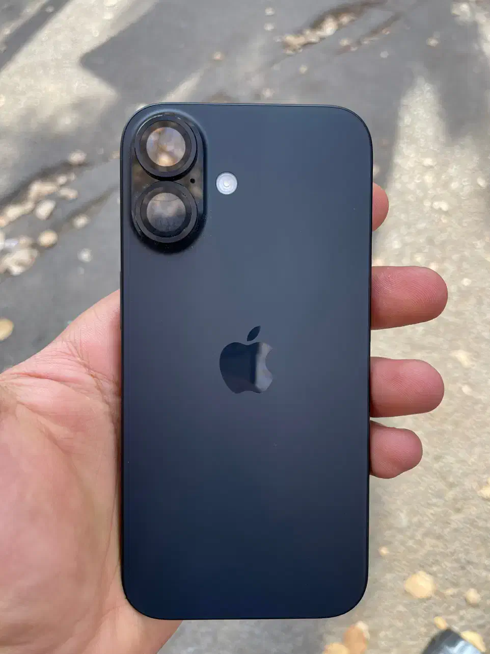 آیفون ۱۶ نرمال تمیز درحد آکبند|موبایل|قم, امامزاده ابراهیم|دیوار