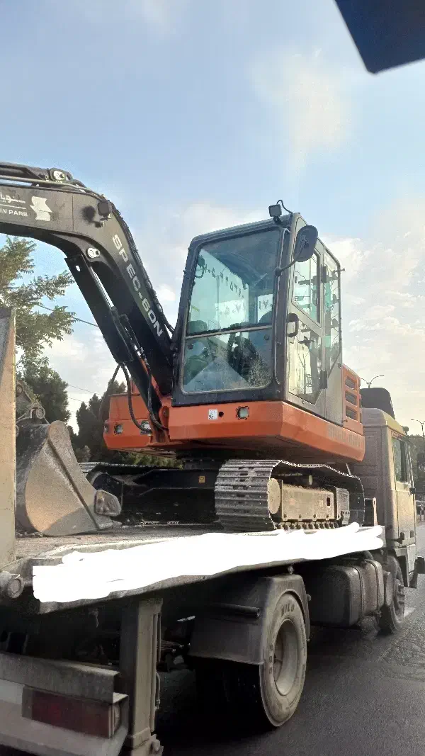 اجاره مینی بیل وبیل مکانیکی باپیکور درکل کرج وحومه|خدمات حمل و نقل|کرج, مصباح|دیوار