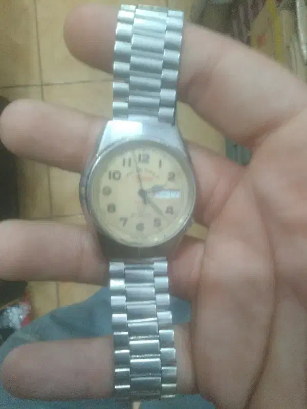 ساعت|ساعت|گرگان, |دیوار