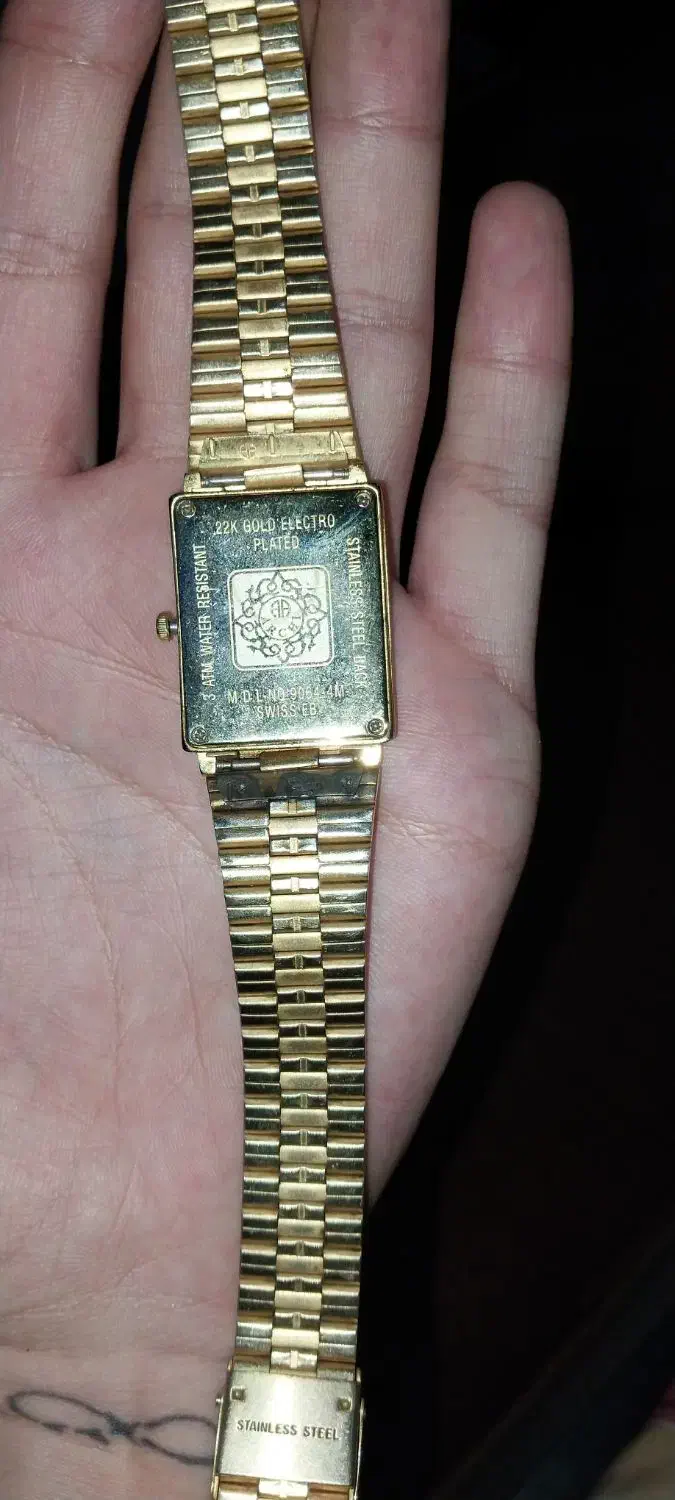 ساعت مچی مردانه اصل سوییس روکش طلا ۲۲ عیار|ساعت|مشگین شهر, |دیوار