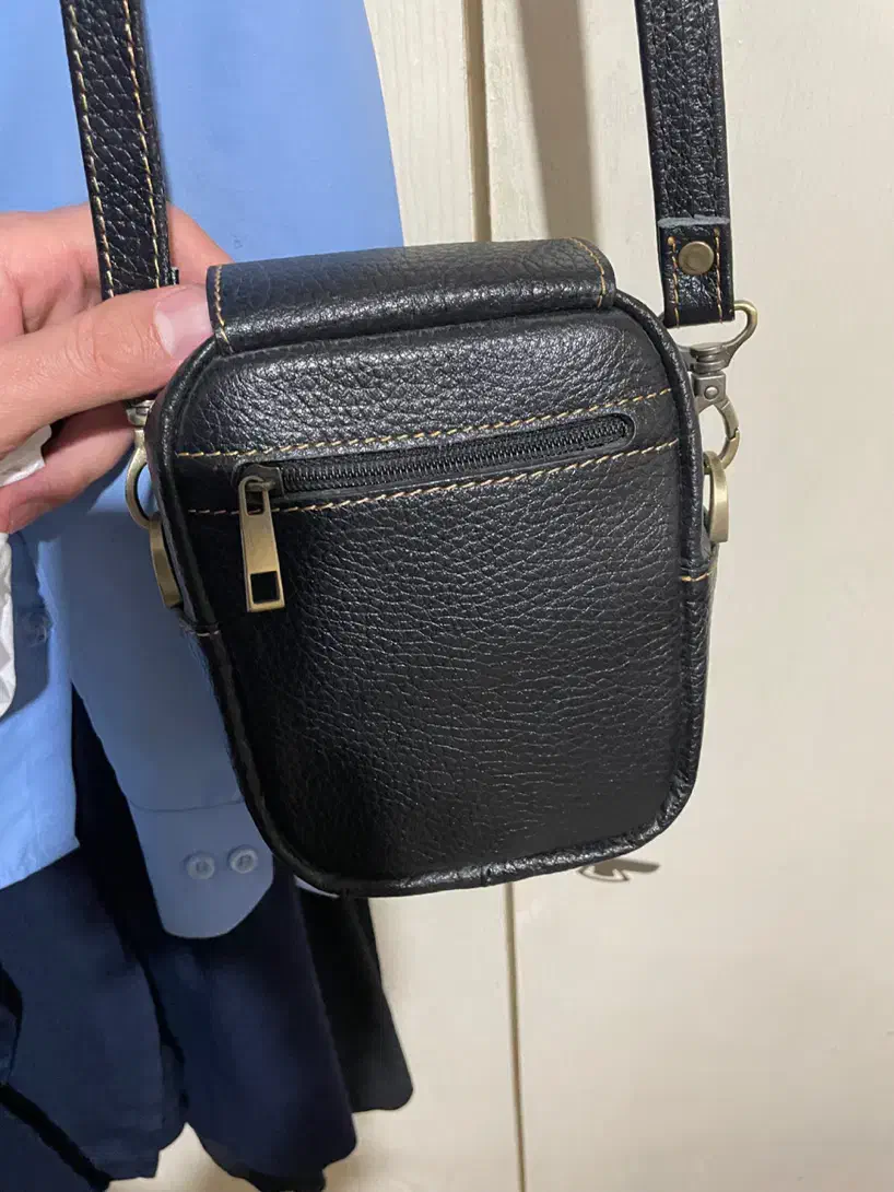 کیف تمام چرم نو اصلا استفاده نشده تمام چرم|کیف، کفش، کمربند|کرج, کمال‌شهر|دیوار