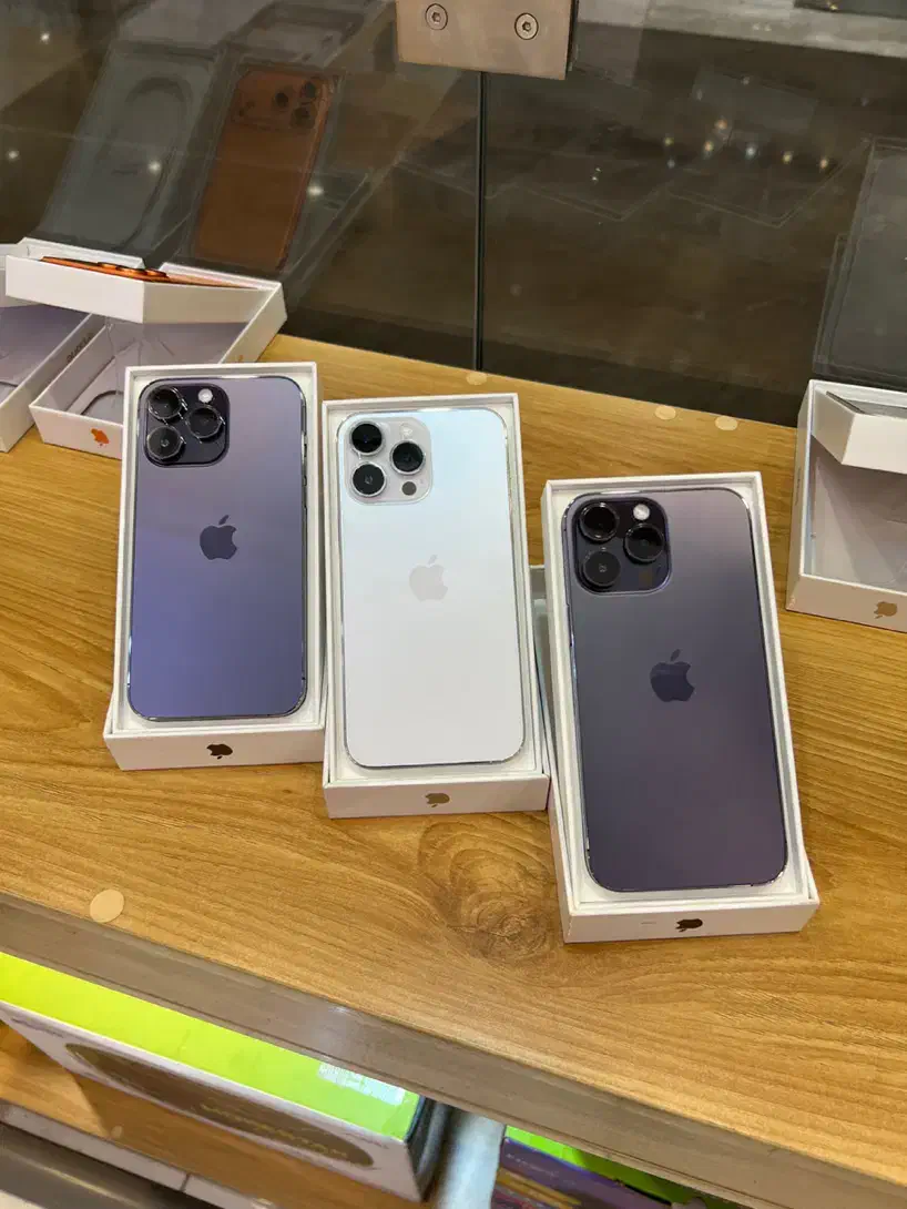 iphone 14 pro max دو سیم و تک سیم پک اصلی|موبایل|شیراز, فخرآباد (دروازه کازرون)|دیوار