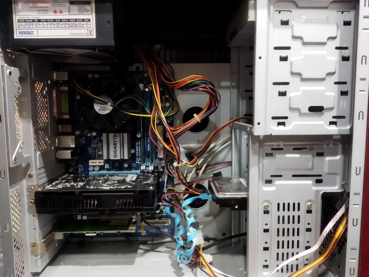 کیس ddr3 رم 8 گرافیک 2|رایانه رومیزی|شیراز, وصال|دیوار