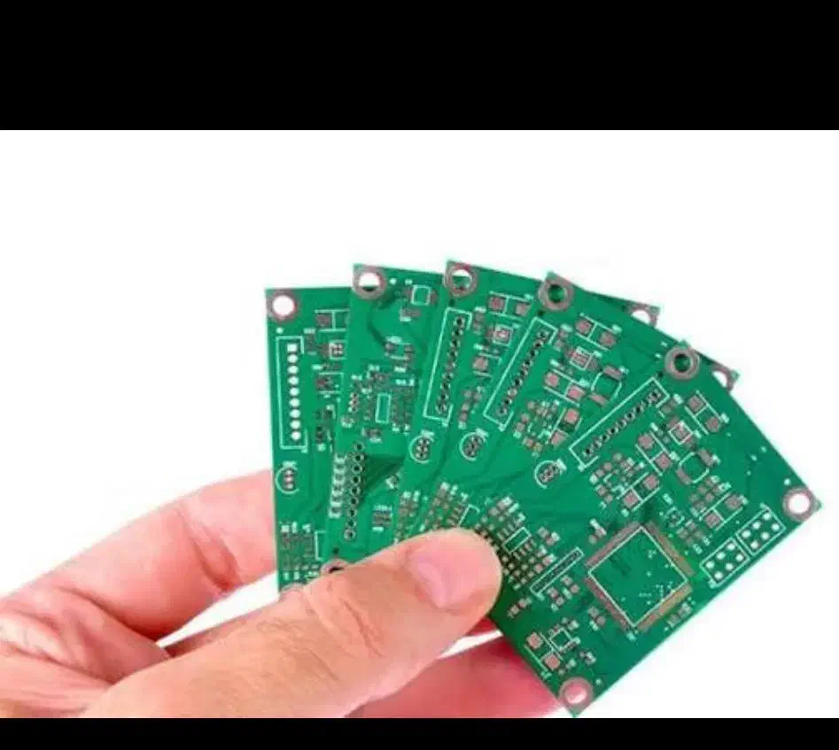 خرید برد های الکترونیکی سوخته و بدردنخور|خدمات رایانه‌ای و موبایل|فیروزآباد (فارس), |دیوار