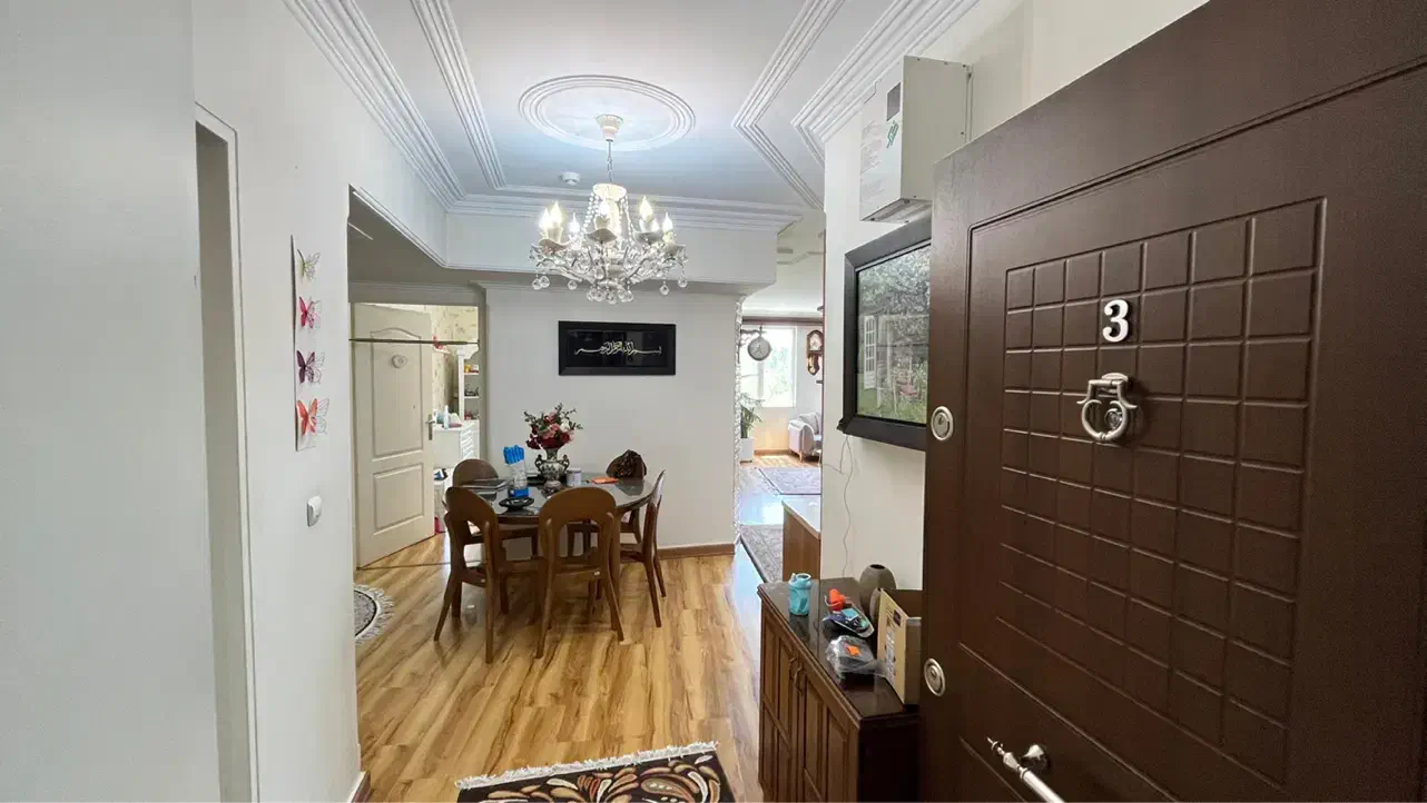 ۱۱۱متر/۲خواب/ویو ابدی جنگل/جنوبی/دریاچه چیتگر