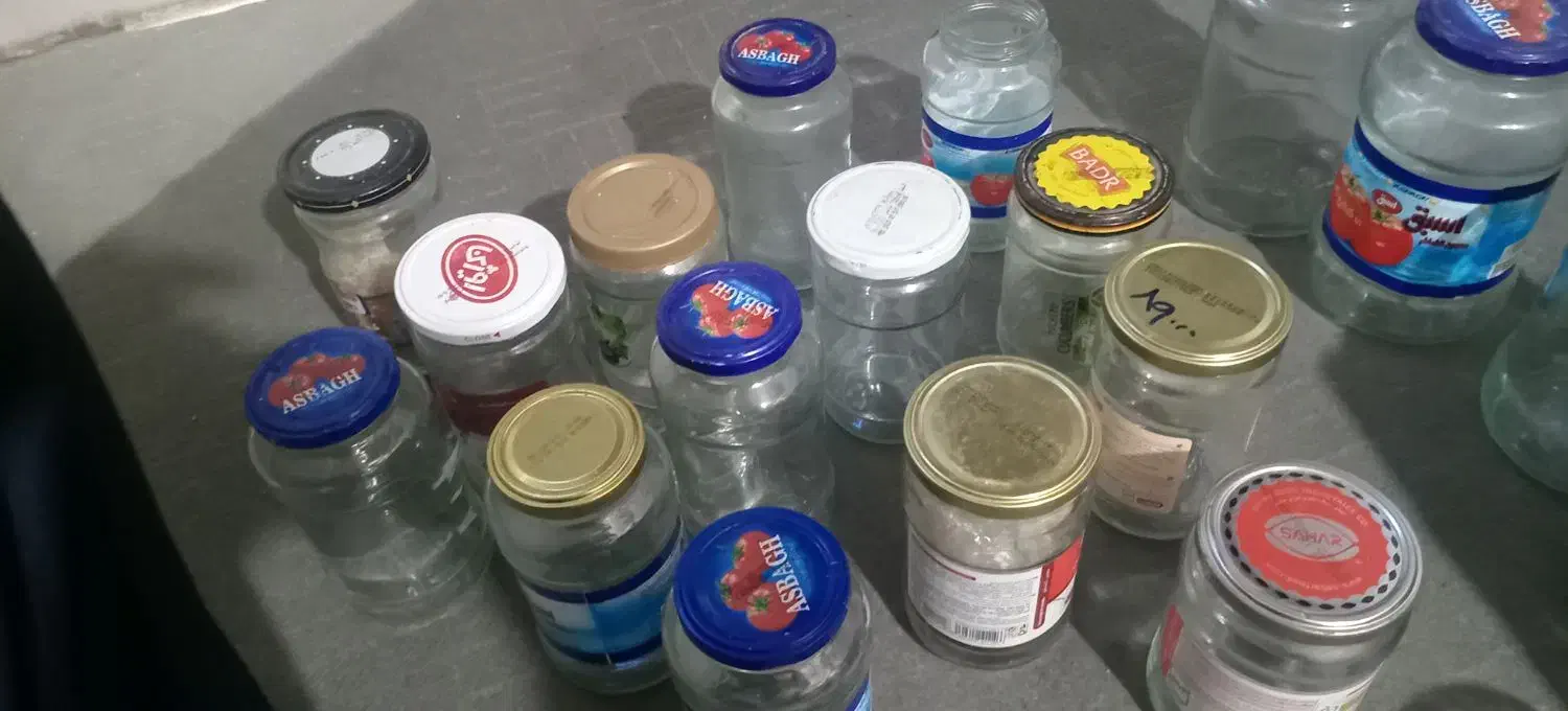 شیشه خالی 21 عدد|ظروف نگهدارنده، پلاستیکی، یک‌بارمصرف|مریوان, |دیوار