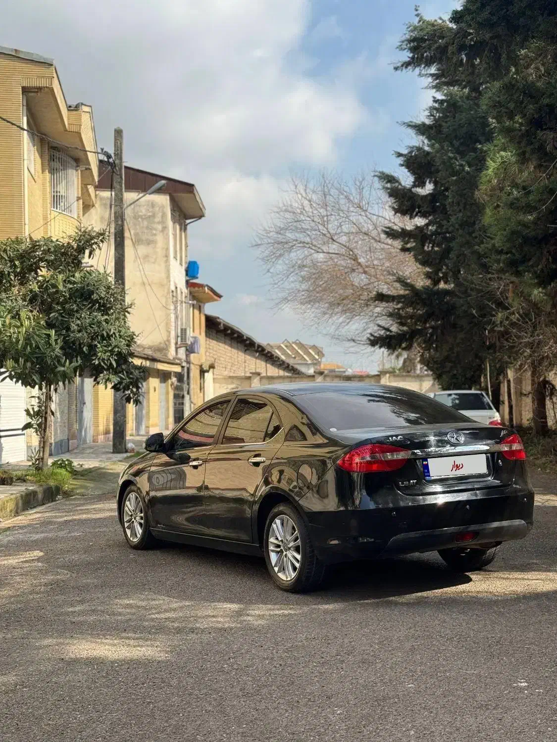 جک j5|خودرو سواری و وانت|رشت, نیروی دریایی|دیوار