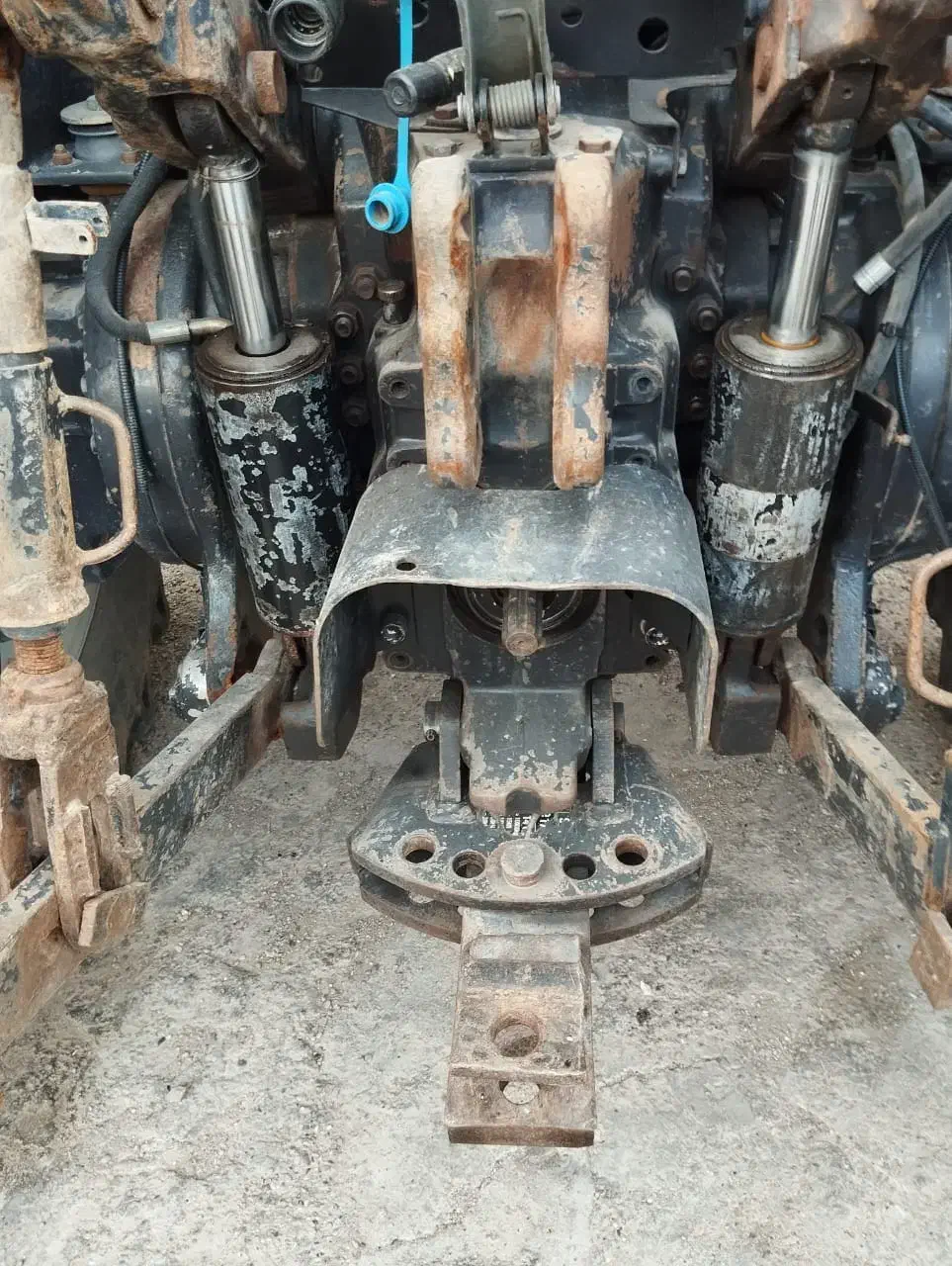 تراکتور والترا|خودرو سنگین|شیراز, حومه شیراز|دیوار