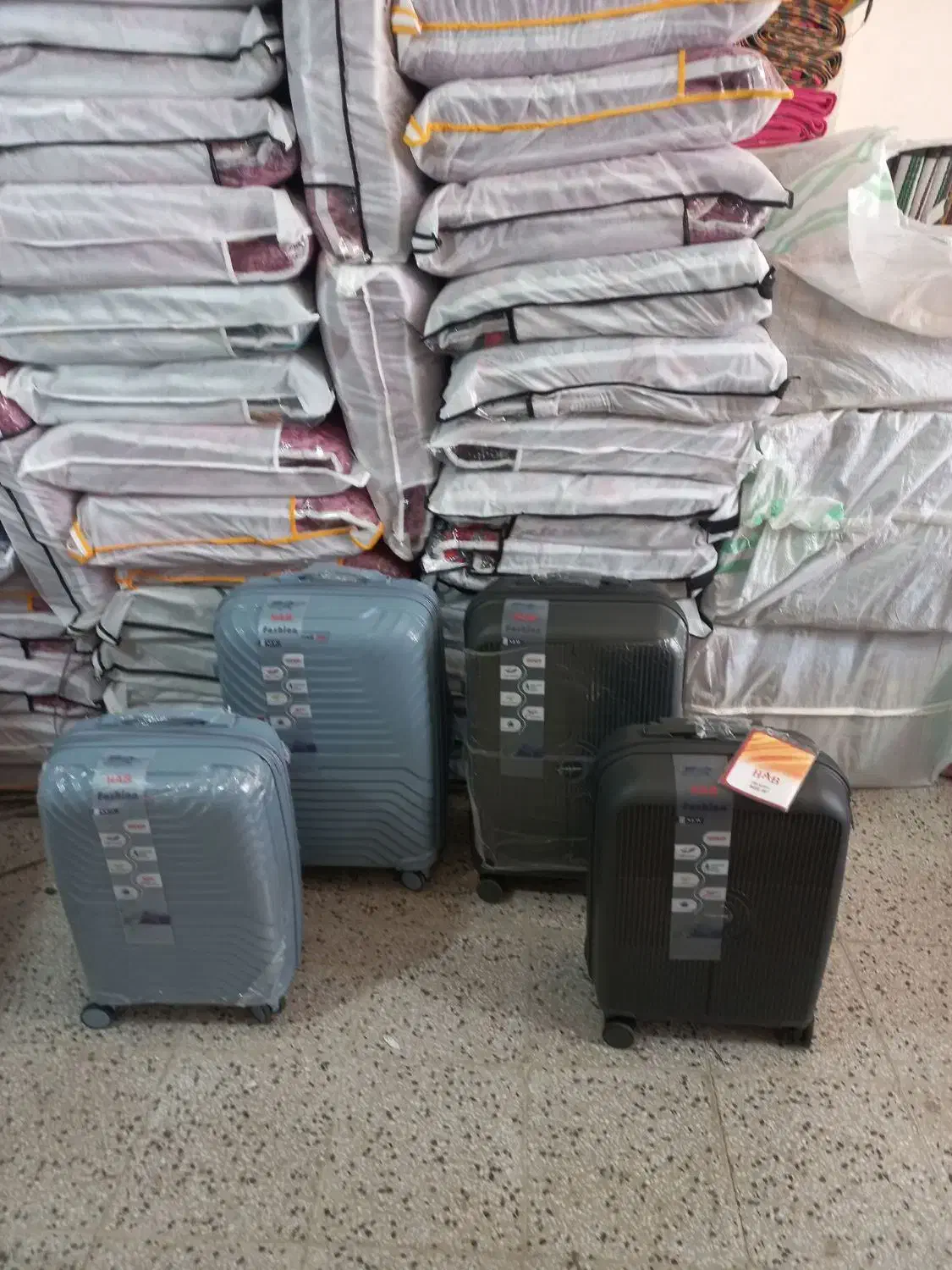 چمدان|کیف، کفش، کمربند|ایلام, |دیوار