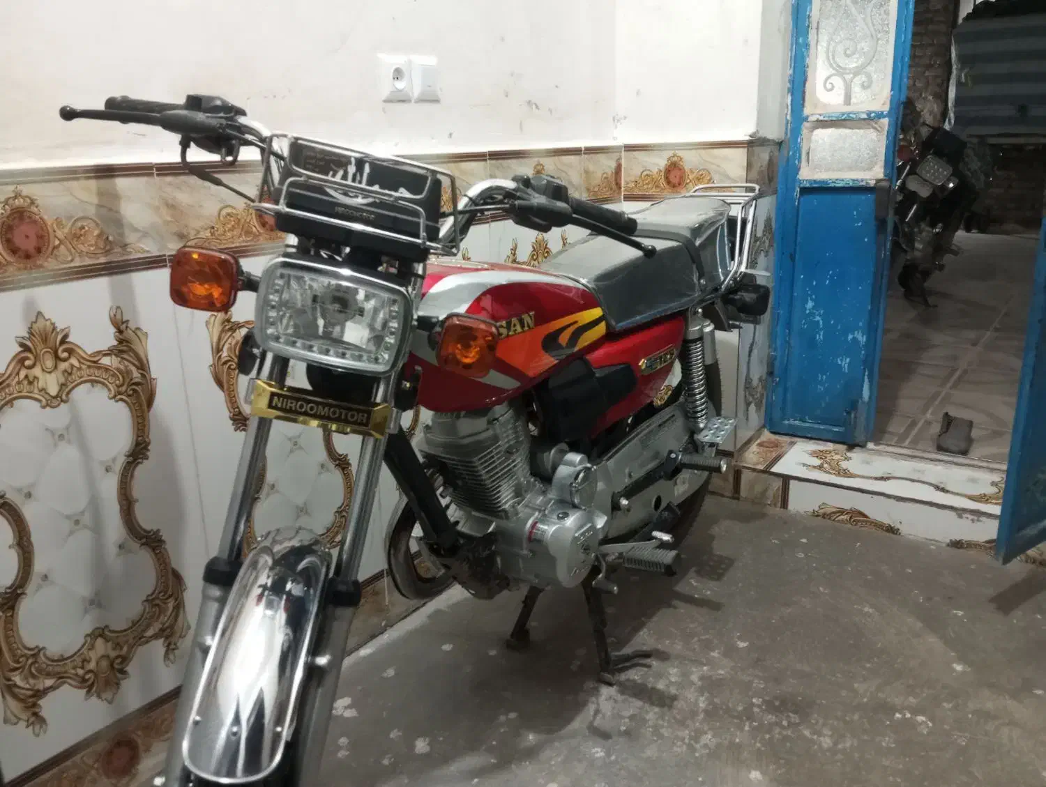 موتوراحسان‌125‌درحدخشک‌|موتورسیکلت|تایباد, |دیوار