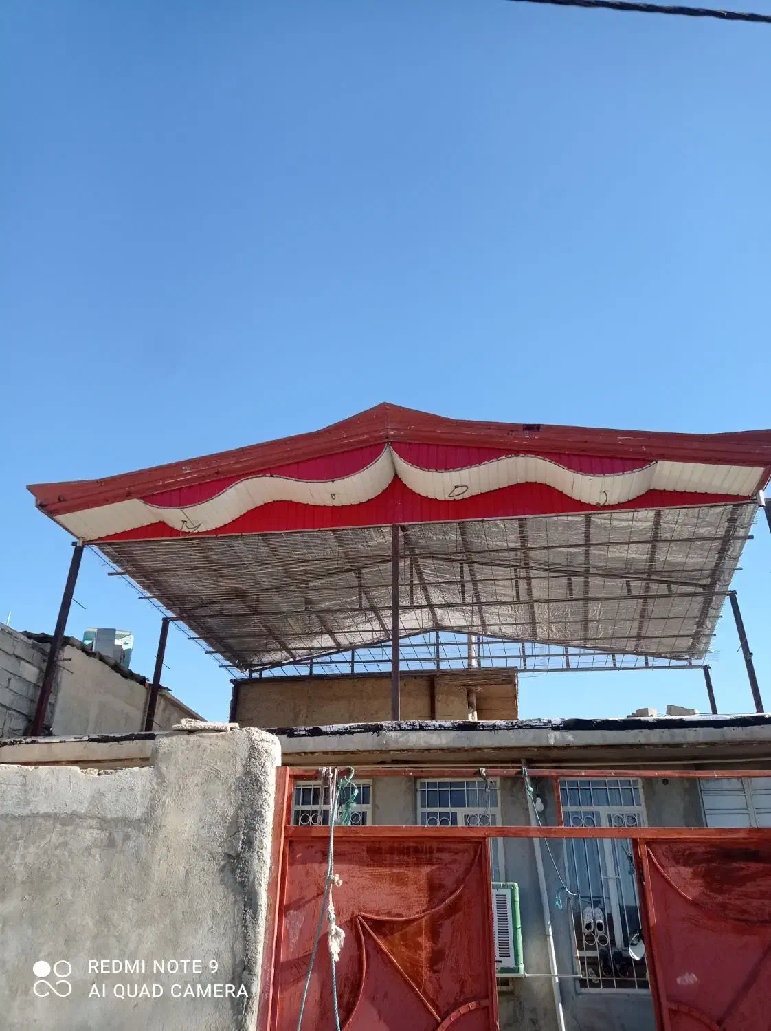 سقف شیروانی|خدمات پیشه و مهارت|ایلام, |دیوار