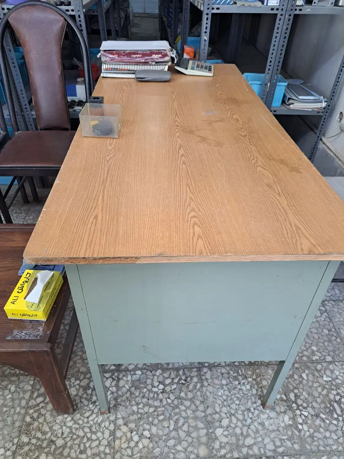 میز کار|میز تحریر و کامپیوتر|اسلام‌شهر, باغ فیض|دیوار