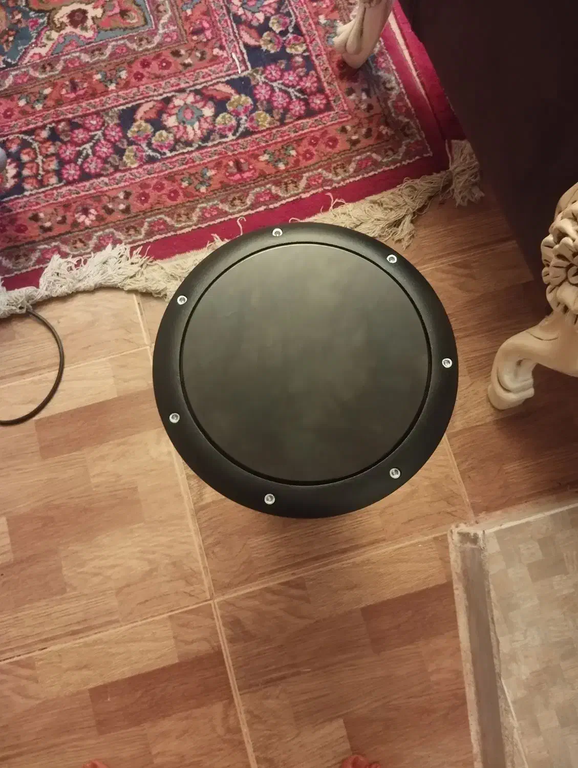 تیمپو درجه یک|درام و پرکاشن|سبزوار, علمدار|دیوار