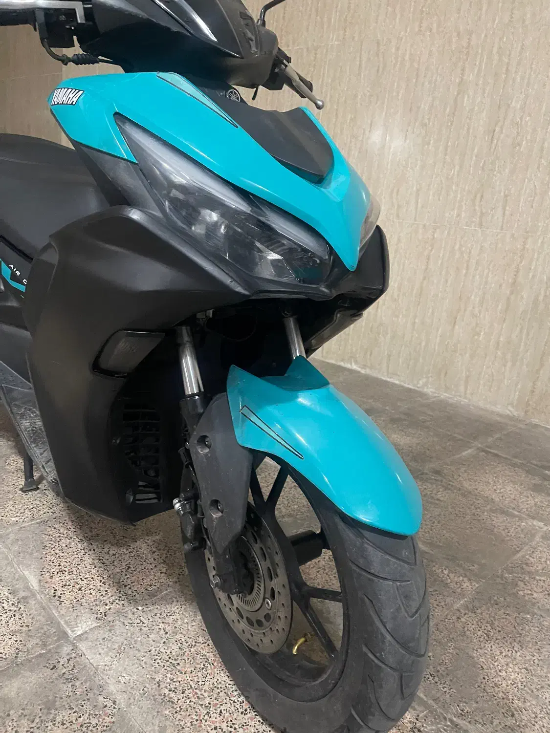 آیروکس ۱۷۰|موتورسیکلت|کرج, کلاک نو|دیوار