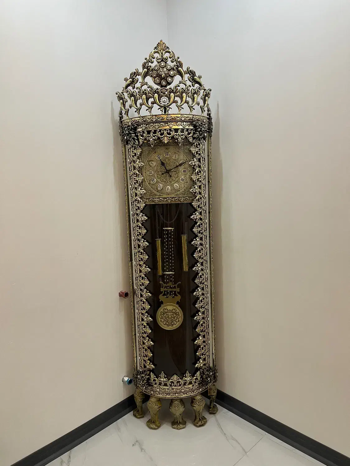 ساعت کلاسیک ایستاده|ساعت دیواری و تزئینی|قائم‌شهر, |دیوار