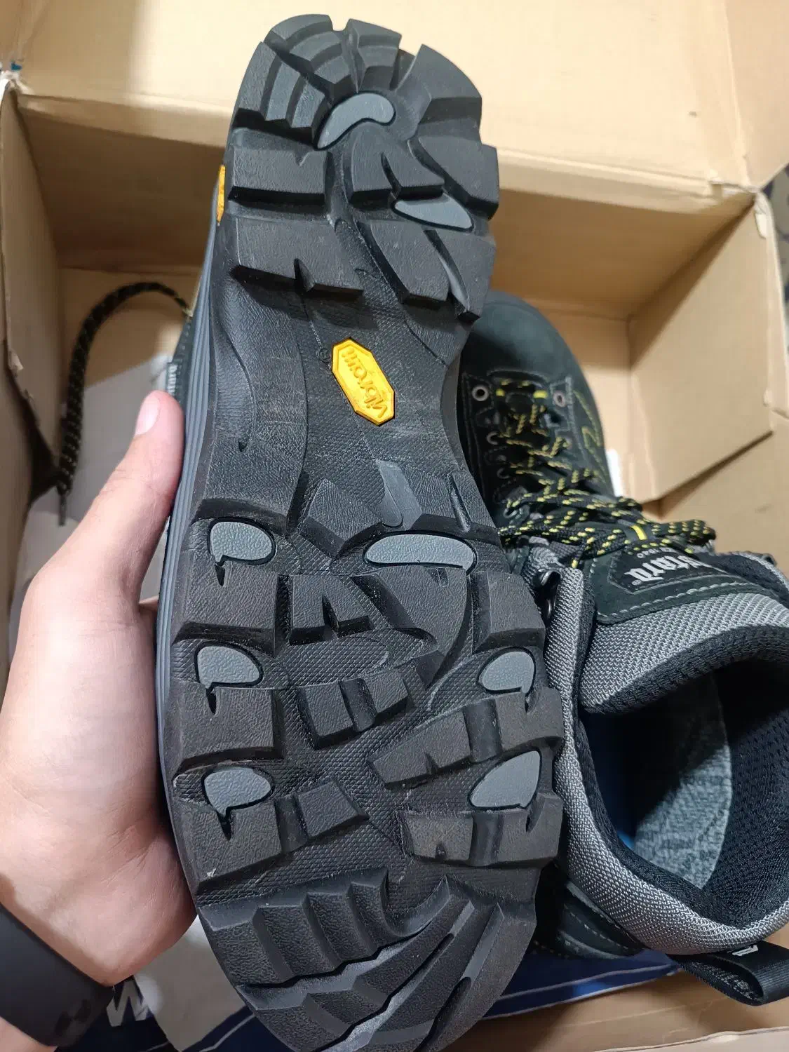 بوت اورجینال کوهنوردی بستارد BESTARD|کیف، کفش، کمربند|تهران, گیشا|دیوار