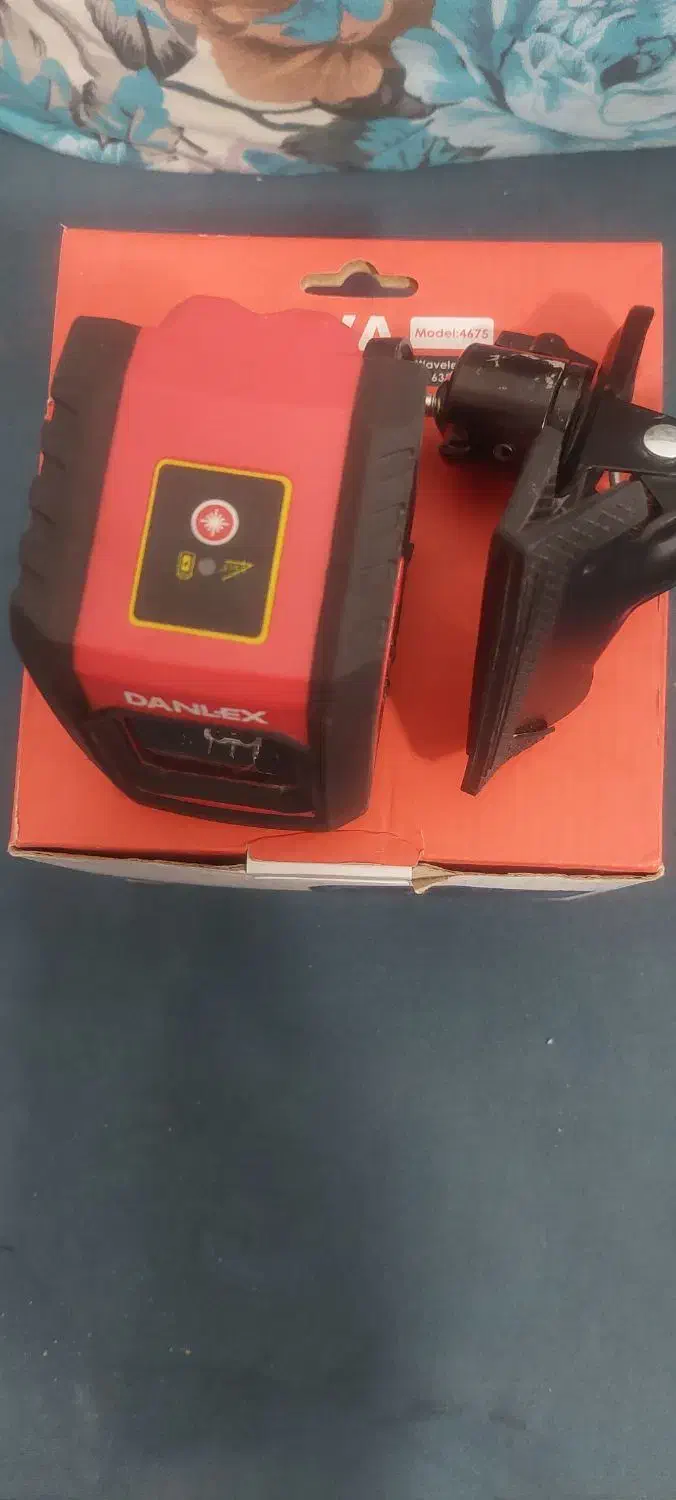 تراز لیزری ARVA|ابزارآلات|پیر بکران, |دیوار