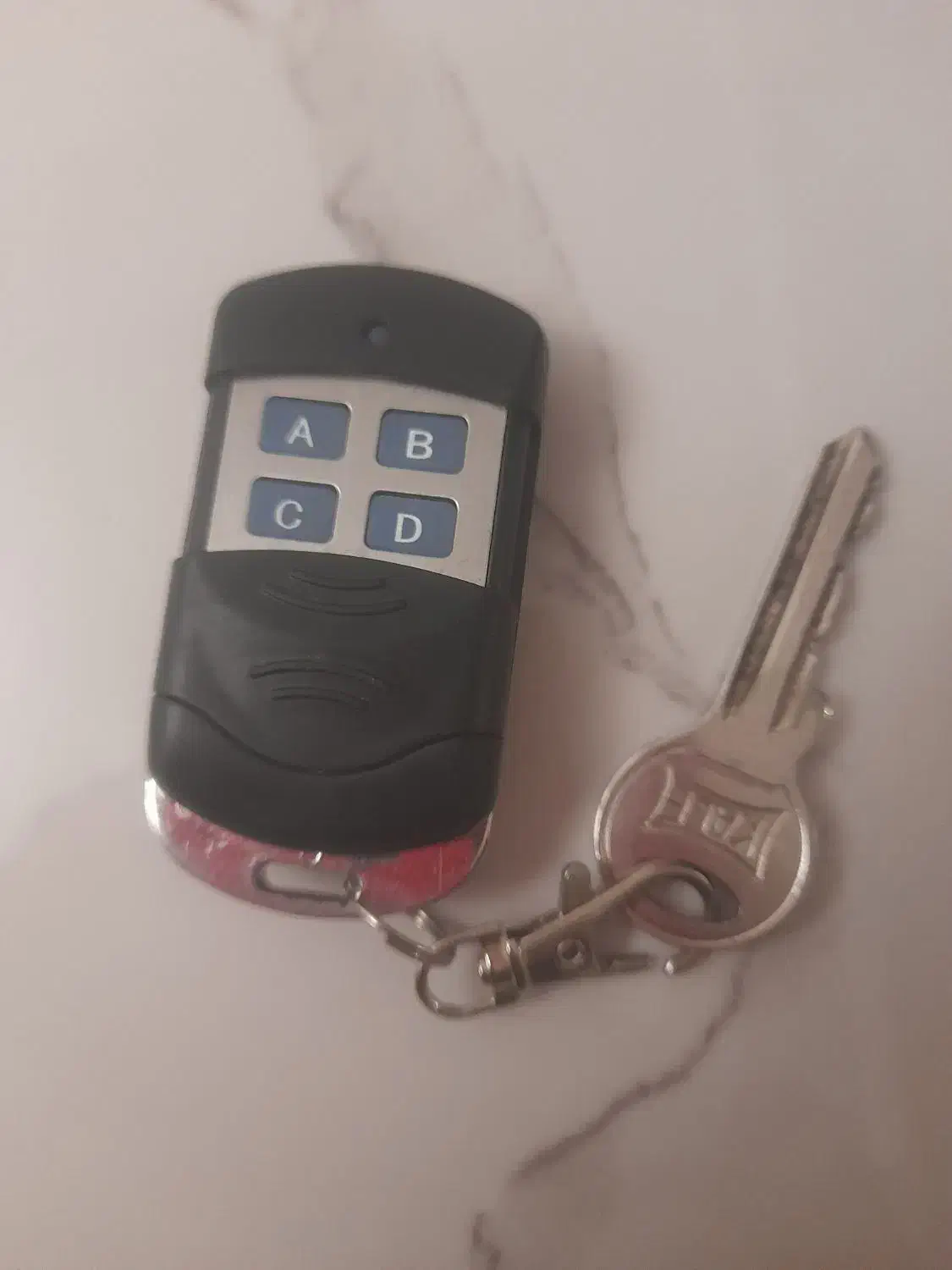 ریموت و کلید|اشیا|اراک, |دیوار