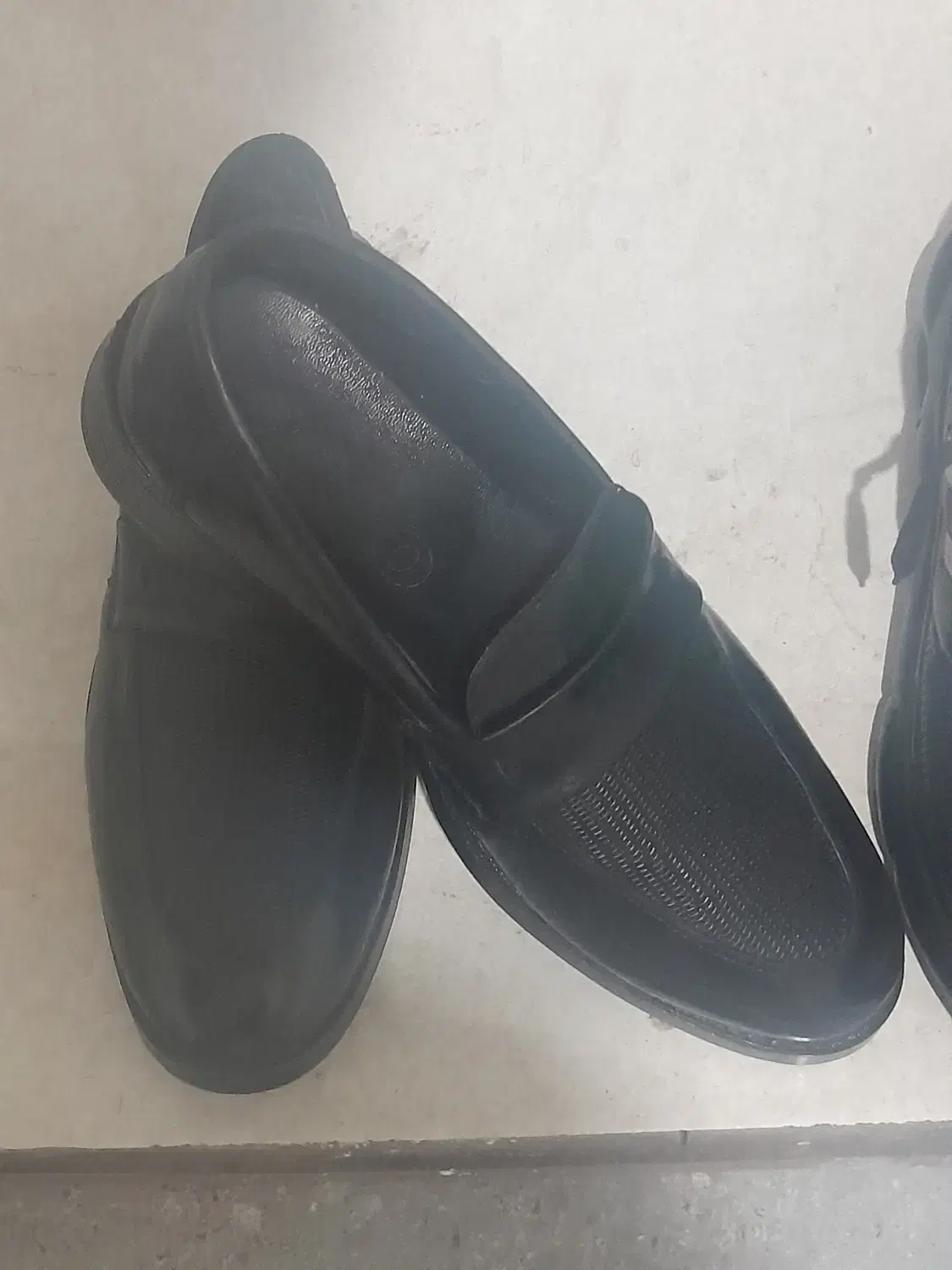 دو جفت کفش سایز ۴۵ بزرگ|کیف، کفش، کمربند|چناران, |دیوار