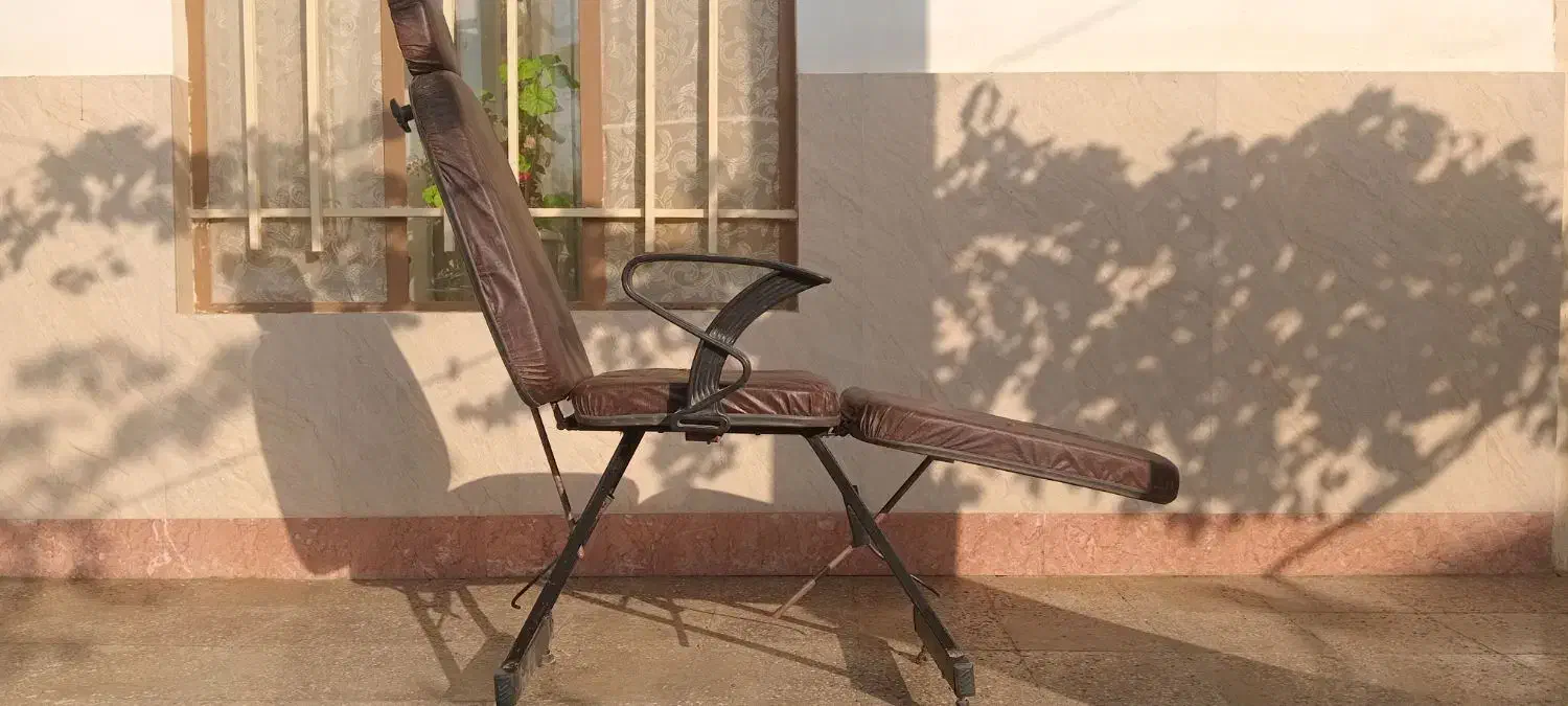 صندلی آرایشگاه|آرایشگاه و سالن‌های زیبایی|آشخانه, |دیوار