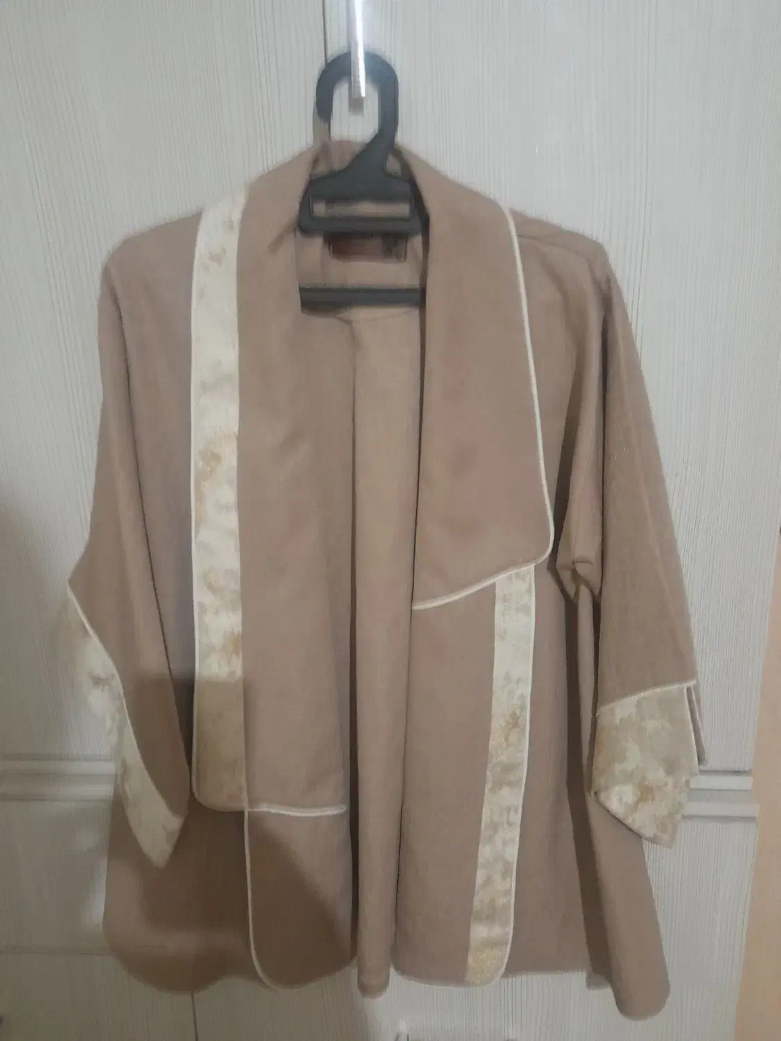 لباس|لباس|کرج, شهرک سهرابیه|دیوار