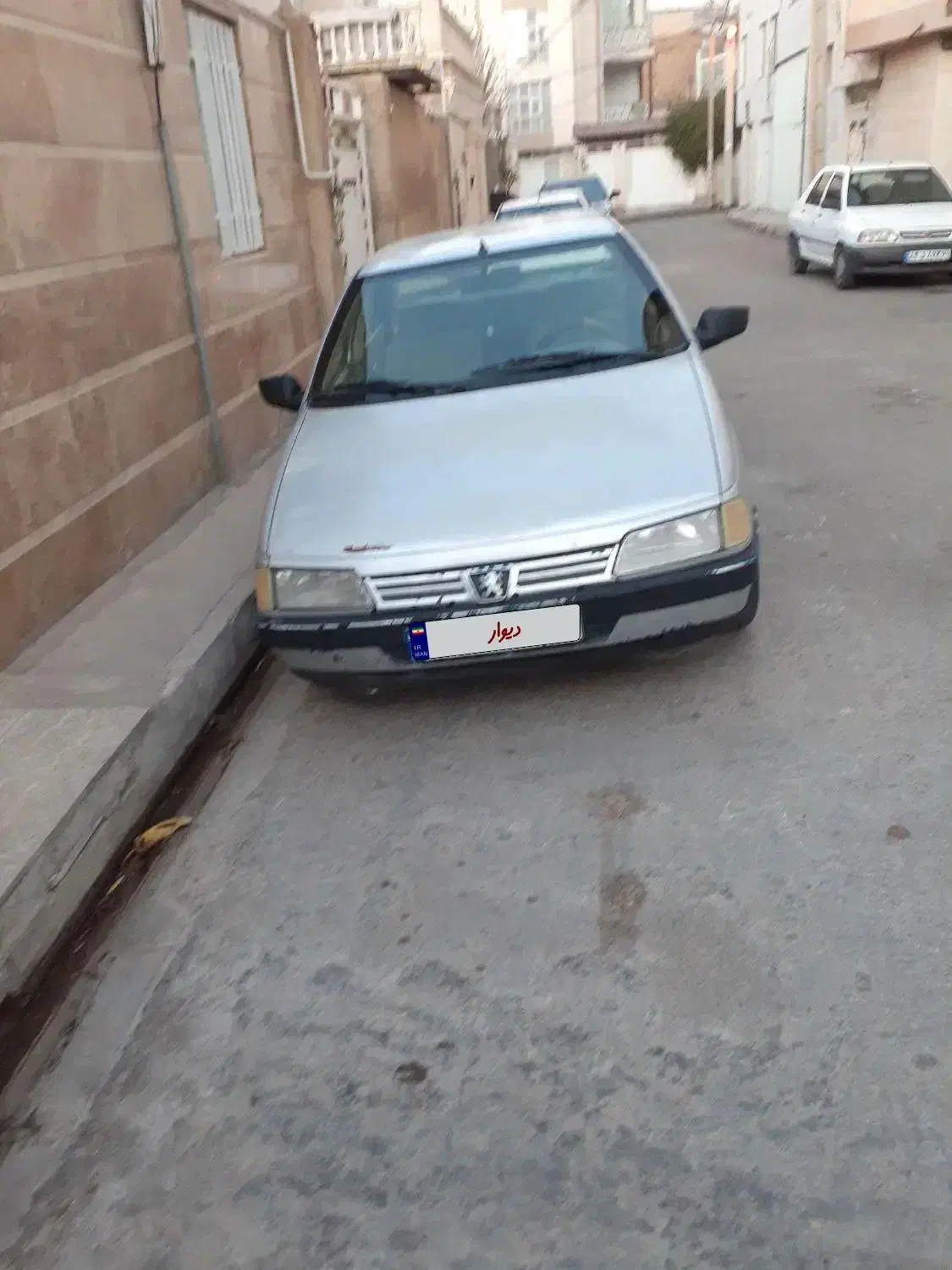 پژو۴۰۵|خودرو سواری و وانت|آبگرم, |دیوار