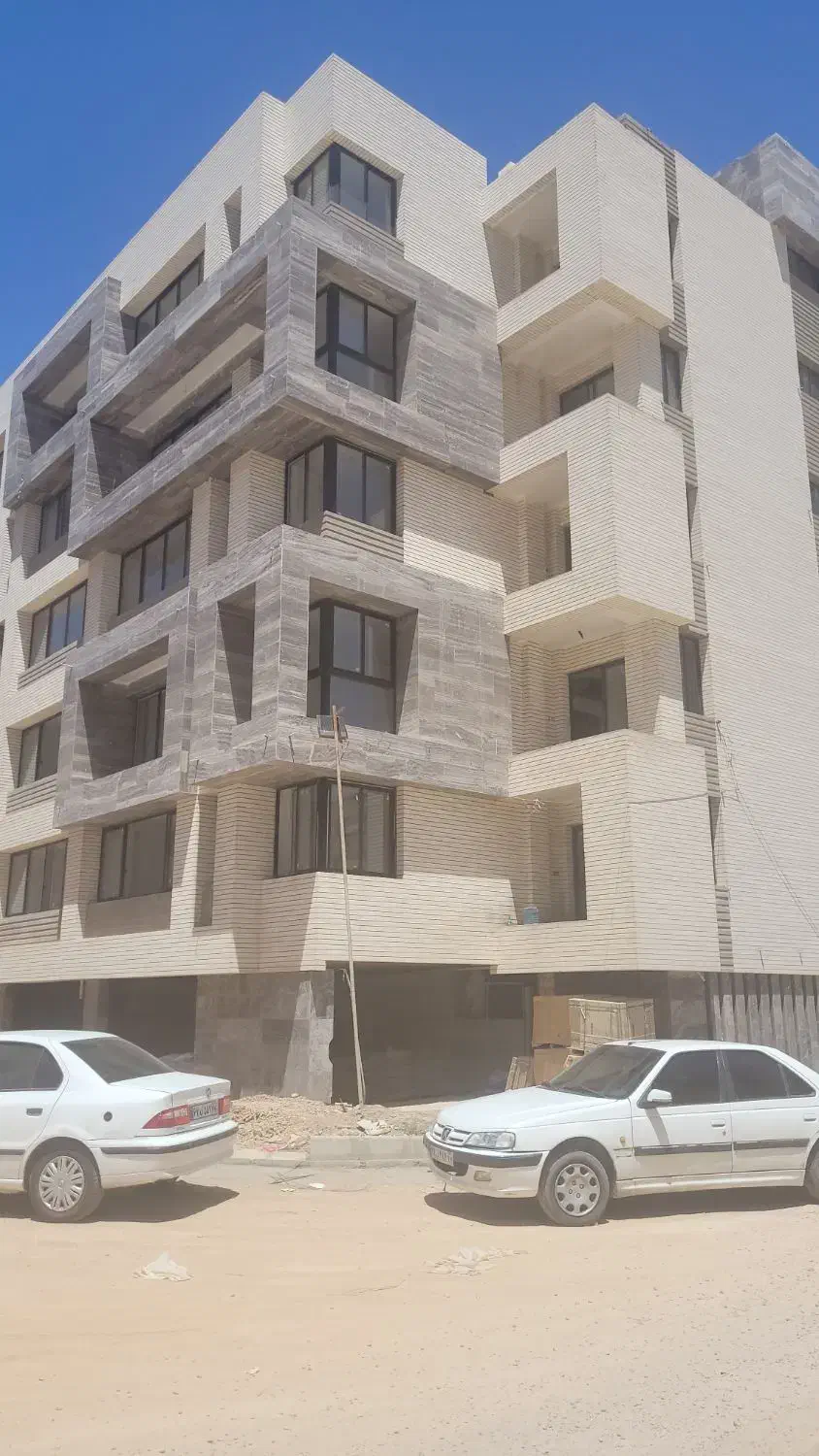 ۱۳۱ متر شهرک گل نرگس با نور عالی،ویو صفه و بلوار|فروش آپارتمان|اصفهان, شهرک گل نرگس|دیوار