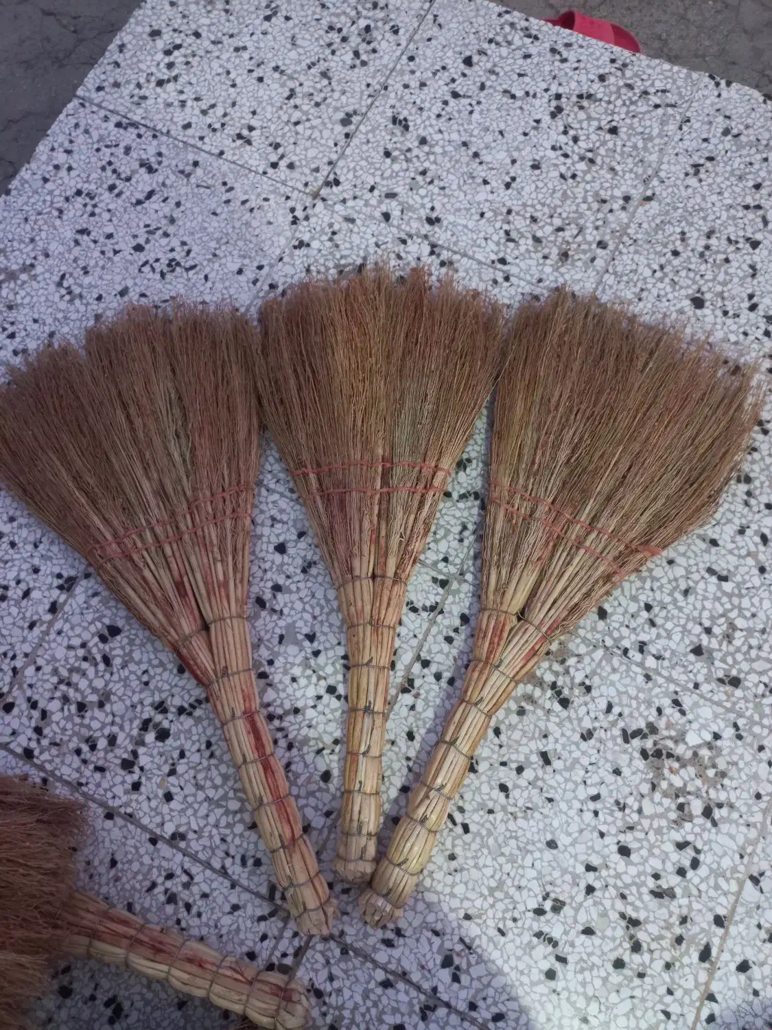 جارو دستی|لوازم نظافت|کلاله, |دیوار