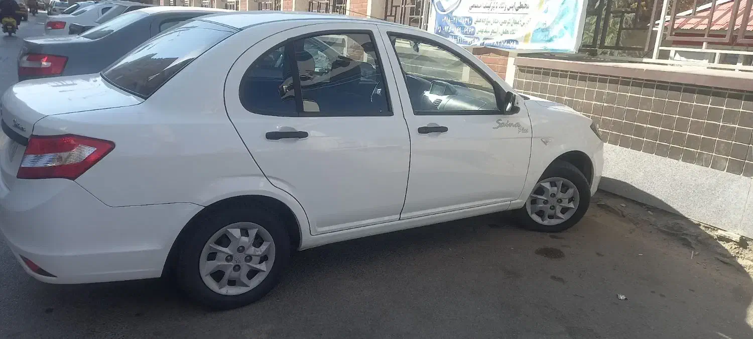 ساینا پلاس ۱۳۹۹ دردحد خشک|خودرو سواری و وانت|همدان, |دیوار