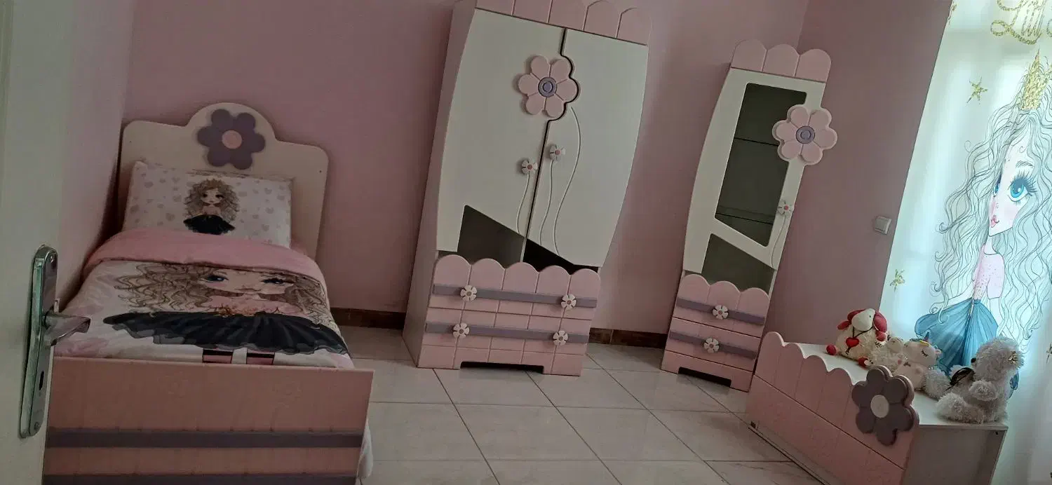 سرویس خواب|تخت و سرویس خواب|محمدشهر, محمدشهر|دیوار