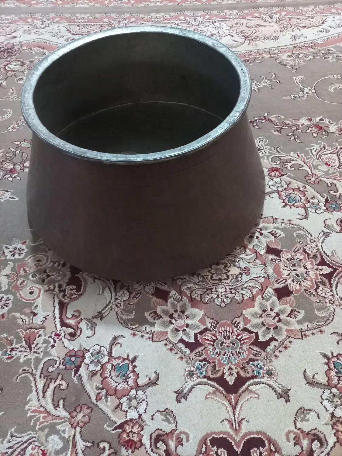 دیگ مسی وزن سنگین قدیمی|ظروف پخت‌وپز|کرمانشاه, |دیوار