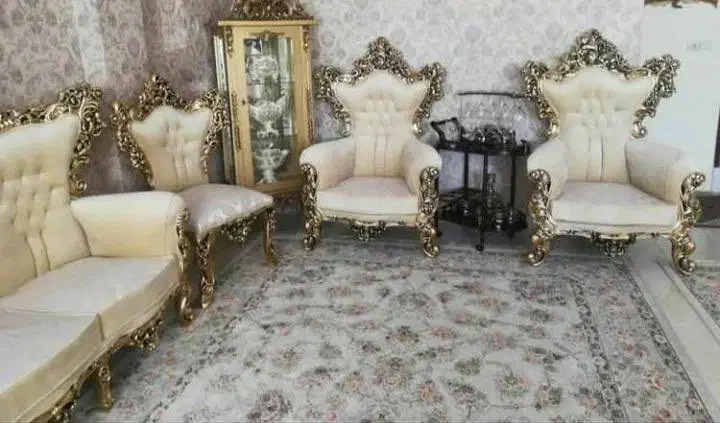 مبل سلطنتی کرم طلایی با کیفیت درجه یک ۹ نفره|مبلمان خانگی و میز عسلی|یزد, |دیوار