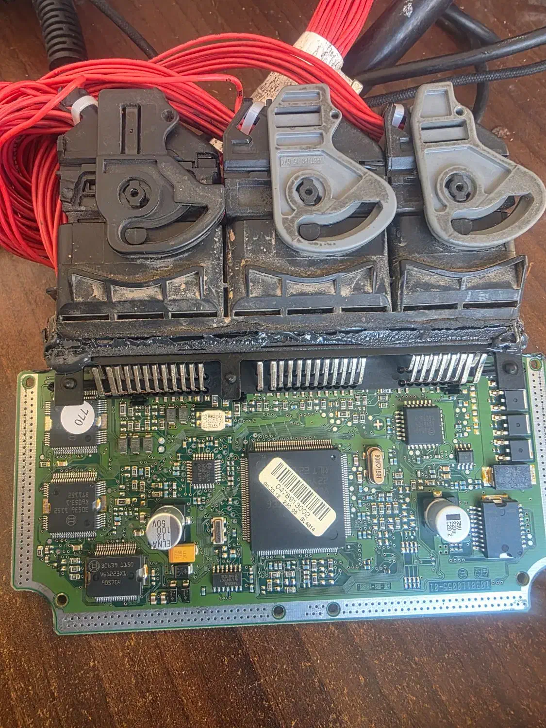 ایسیو ماشین ساژم و وللو تعمیری پراید و پژو|خدمات موتور و ماشین|مشهد, سجادیه|دیوار